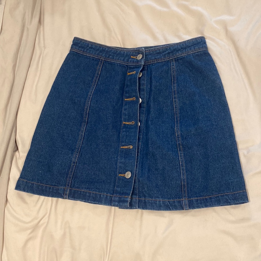 Button up dark-wash denim skirt
